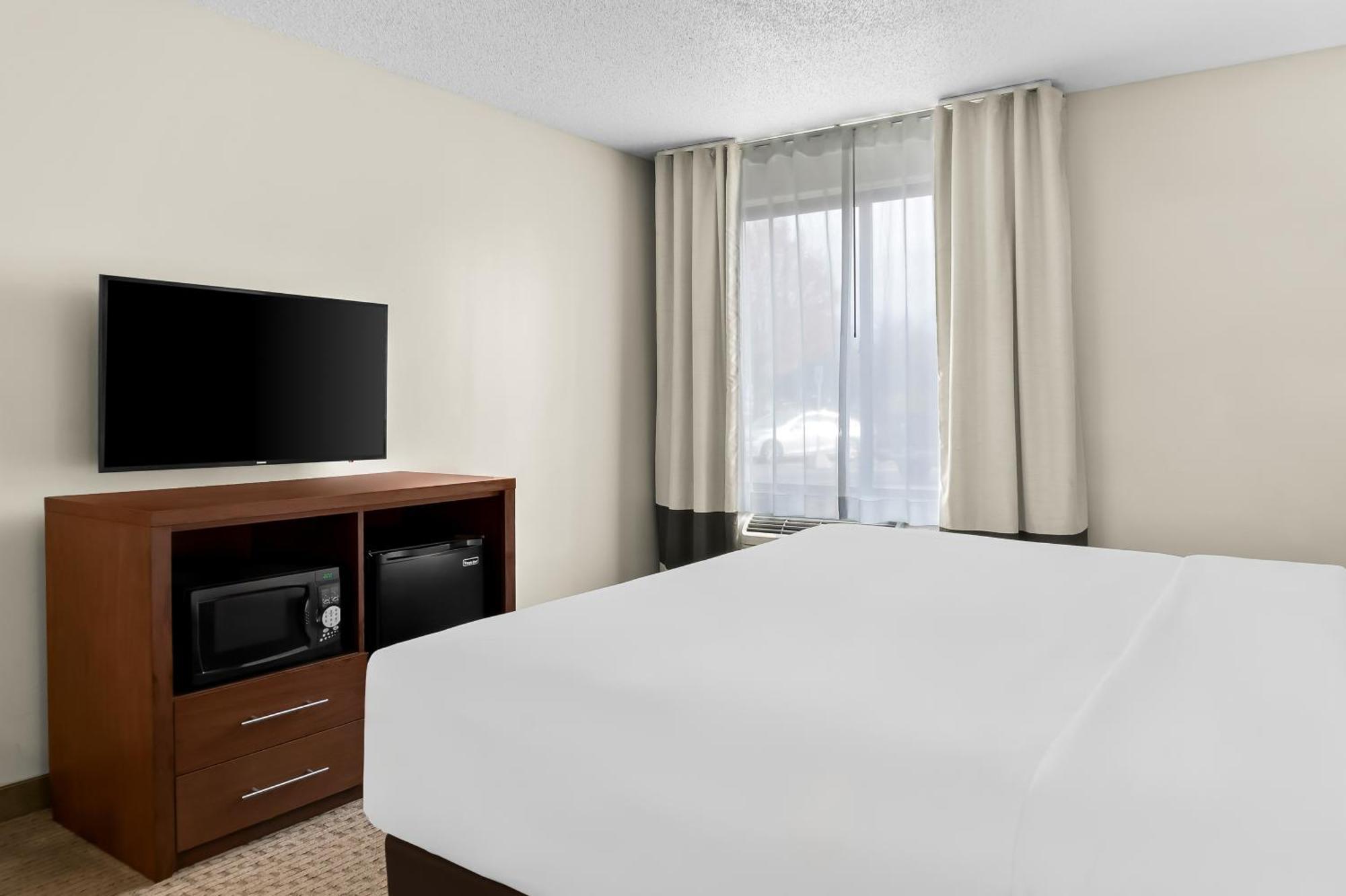 טיילור Comfort Inn & Suites מראה חיצוני תמונה
